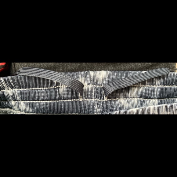 🤾‍♂️Adidas Boys 2 piece Shirt + Shorts NWT⛹🏻 - Picture 10 of 13